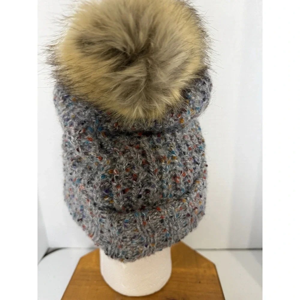 C.C Confetti Knit Beanie Hat Faux Fur Pom Pom Fuzzy Lined Gray One Size NWT